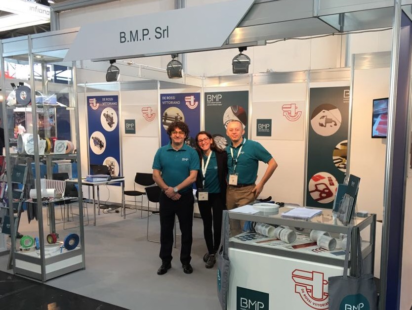 Stand BMP alla fiera ICE di Monaco con soluzioni adesive tecniche